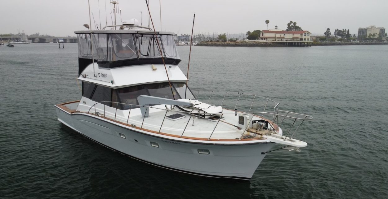 long range fishing yacht