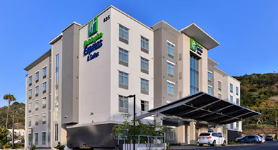 Holiday Inn Express & Suites